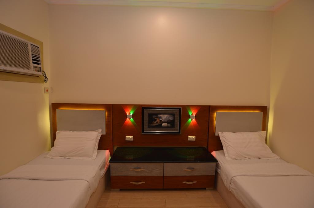 Al Ahmadi Plaza Resort Yanbu Exterior foto