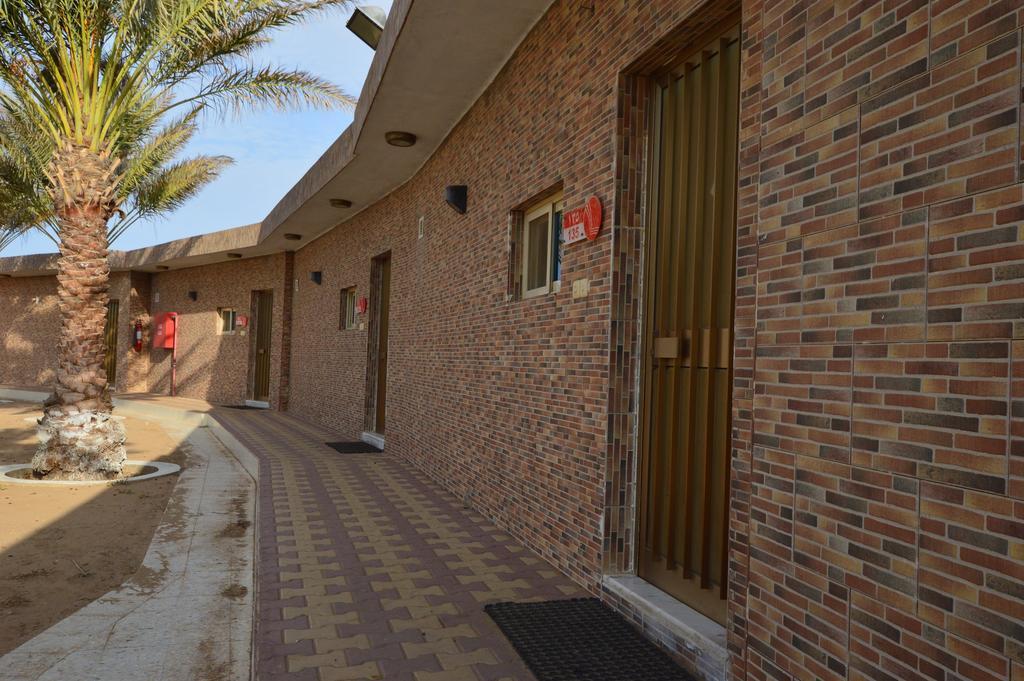 Al Ahmadi Plaza Resort Yanbu Exterior foto
