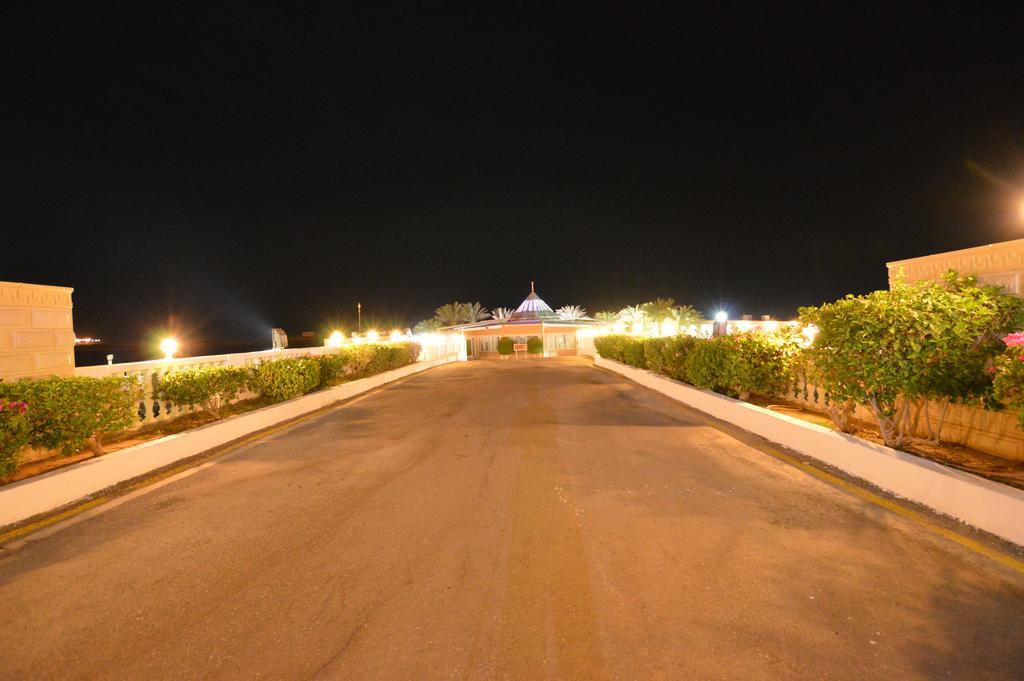 Al Ahmadi Plaza Resort Yanbu Exterior foto