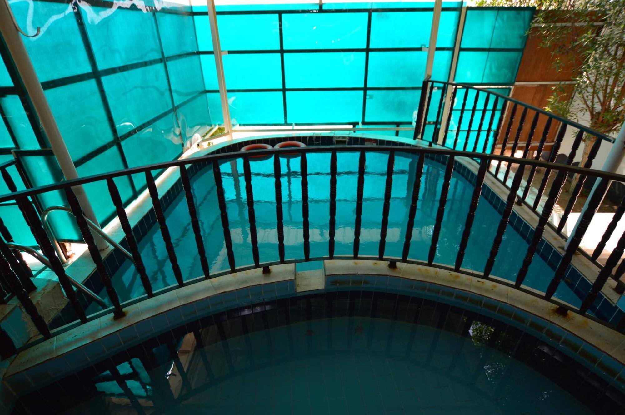 Al Ahmadi Plaza Resort Yanbu Exterior foto