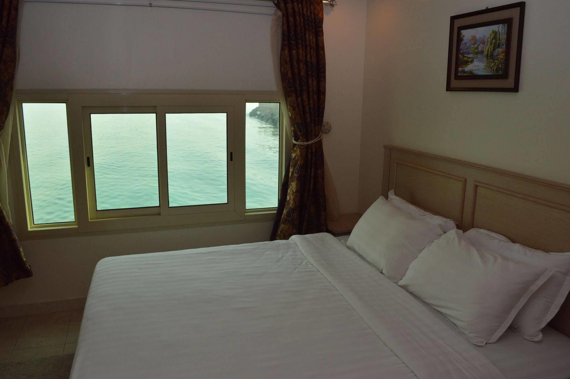 Al Ahmadi Plaza Resort Yanbu Exterior foto